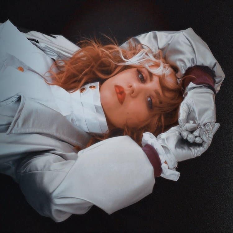 Katie Wood » "I used to be afraid of showing my songs" 4