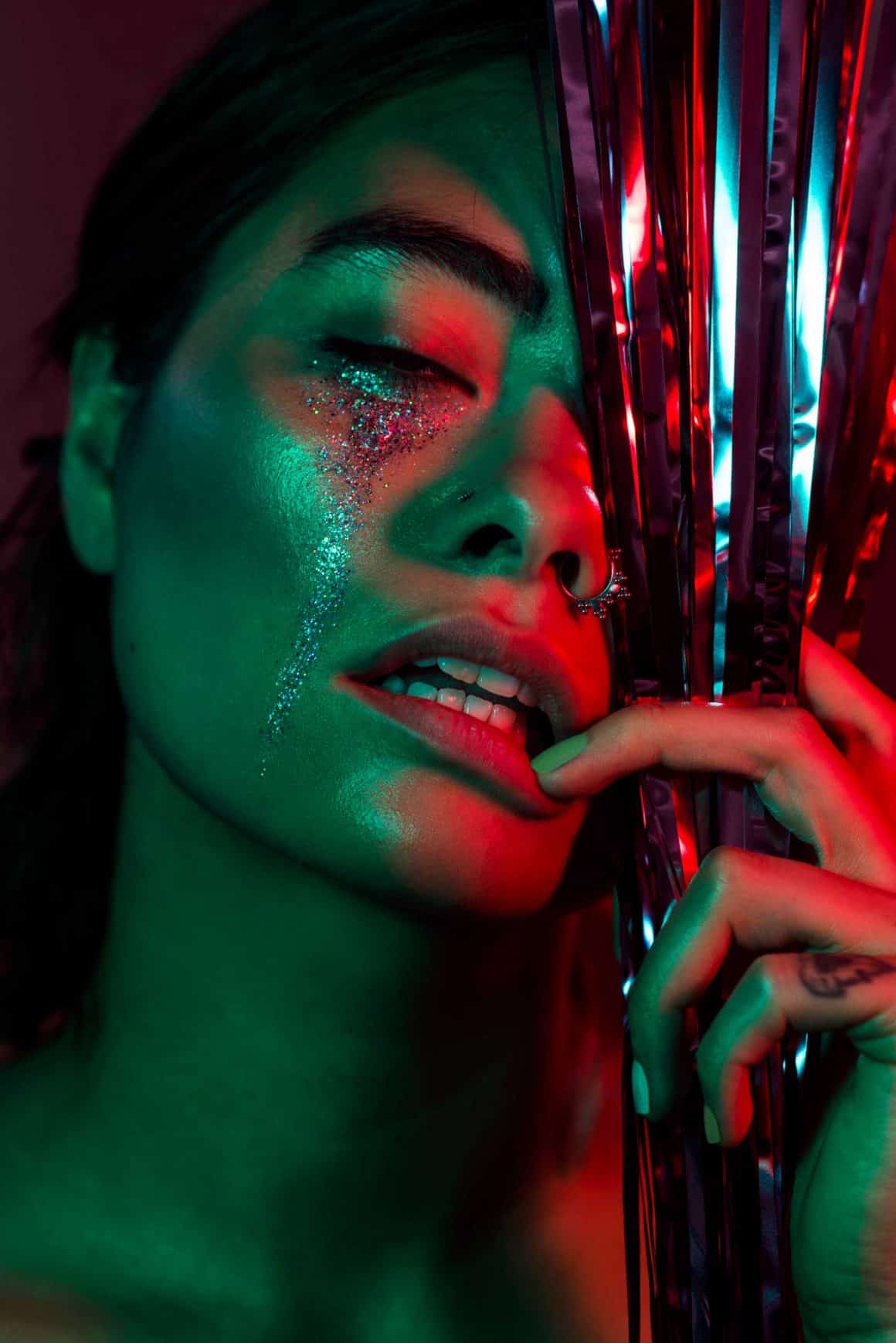 Erawan » "Sometimes I have to put on different masks for people" 3